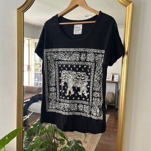 Elephant design black tee